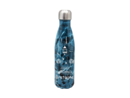 Gourde isotherme marbré bleue produit personnalisé Bretagne avec dessin de phare breton, idéale pour un souvenir utile et durable.