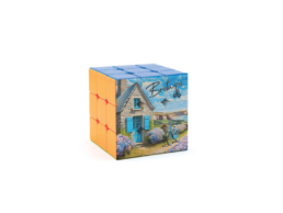 Magic cube produit personnalisé Bretagne avec motifs maison et vélo, idéal pour souvenirs et boutiques touristiques bretonnes.