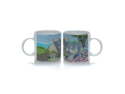 Tasse expresso produit personnalisé Bretagne avec motif bigoudène à vélo, idéale pour souvenirs et boutiques touristiques.