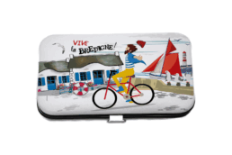 Set manucure ou couture produit personnalisé Bretagne avec message Vive la Bretagne, souvenir utile et régional.