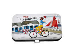 Set manucure ou couture produit personnalisé Bretagne avec message Vive la Bretagne, souvenir utile et régional.
