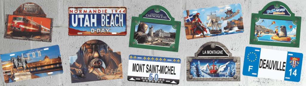 Montage de plaques personnalisées en métal : plaques immatriculation 15x30 et plaques de rue 25x20, imprimées en UV quadri avec encres certifiées Greenguard Gold.