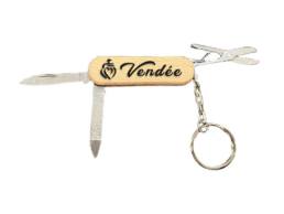 Couteau multifonction souvenir Vend&eacute;e avec manche en bois grav&eacute;