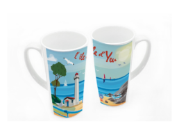 Mug souvenir &Icirc;le d'Yeu avec phare, plage et oc&eacute;an Atlantique