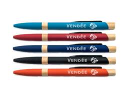 Stylo bambou gomm&eacute; souvenir Vend&eacute;e disponible en plusieurs couleurs