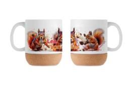 Mug base liège souvenir Landes avec illustration d'écureuils et pommes de pin