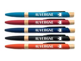 Stylo bambou souvenir Auvergne personnalis&eacute; avec blason auvergnat