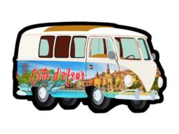 Magnet combi souvenir C&ocirc;te d'Azur illustr&eacute; d'un combi vintage et du littoral m&eacute;diterran&eacute;en