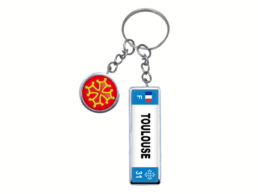 Porte-cl&eacute;s double souvenir Toulouse avec croix occitane et plaque d'immatriculation